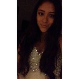 Meet your Posher, Andrea